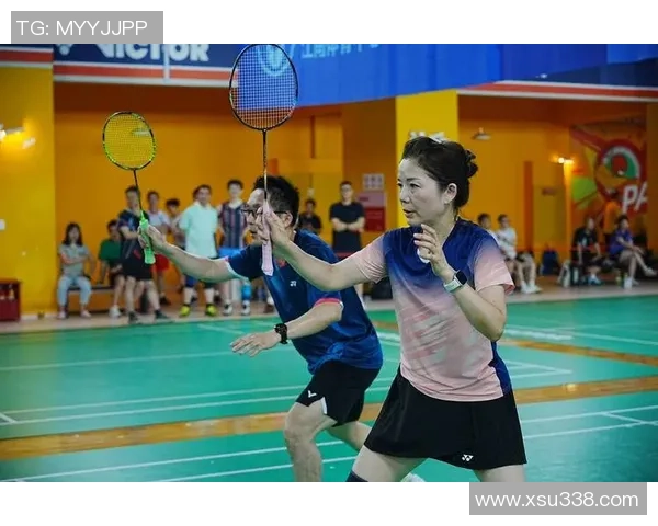 重庆羽毛球队进攻策略揭秘：从技术到战术的深度分析与探讨